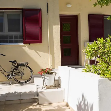 아파트 House Downtown